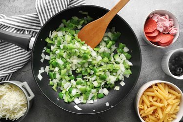 Cook bell pepper, onion and garlic