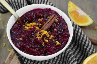 Orange cranberry sauce