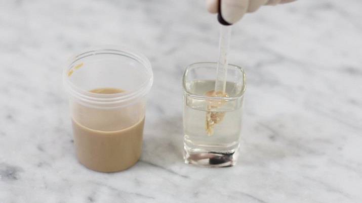 Dispensing Irish cream into gelatin