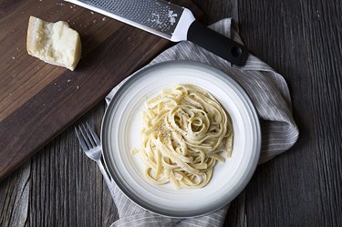 Fettucine alfredo.