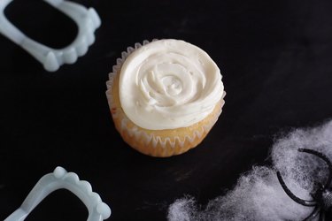 Cupcake with white frosting