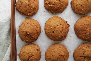 Bake whoopie pies