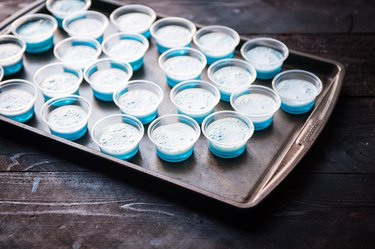 Layered Jello-O Shots Tutorial (Match Your NFL team Colors!)