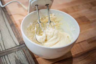 Homemade Sticky Lemon Rolls Recipe