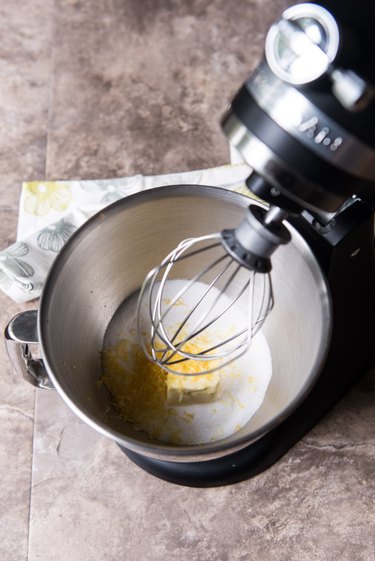 Copycat Starbucks Lemon Loaf Cake Recipe