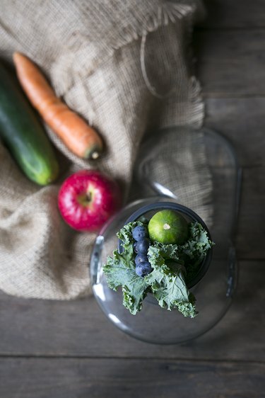 How to Make Green Juice (And Enjoy It!)