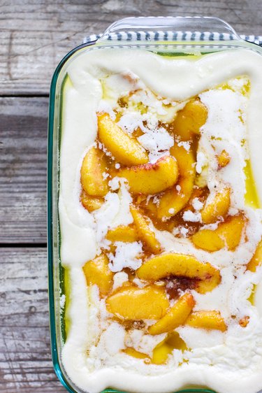 Delicious Homemade Peach Cobbler