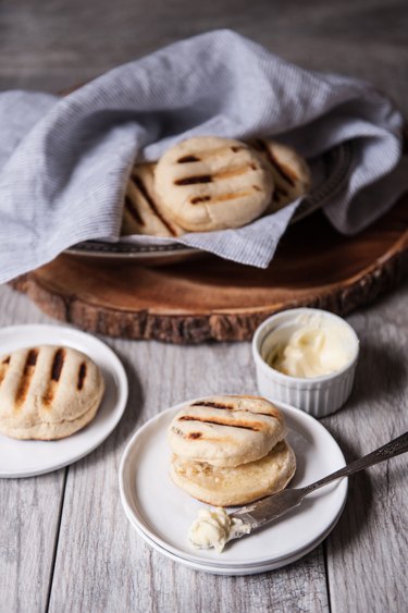 How to Make Biscuits on the Grill