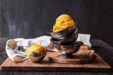 mango ice cream