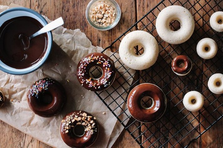 Baked Chocolate Glazed Doughnuts